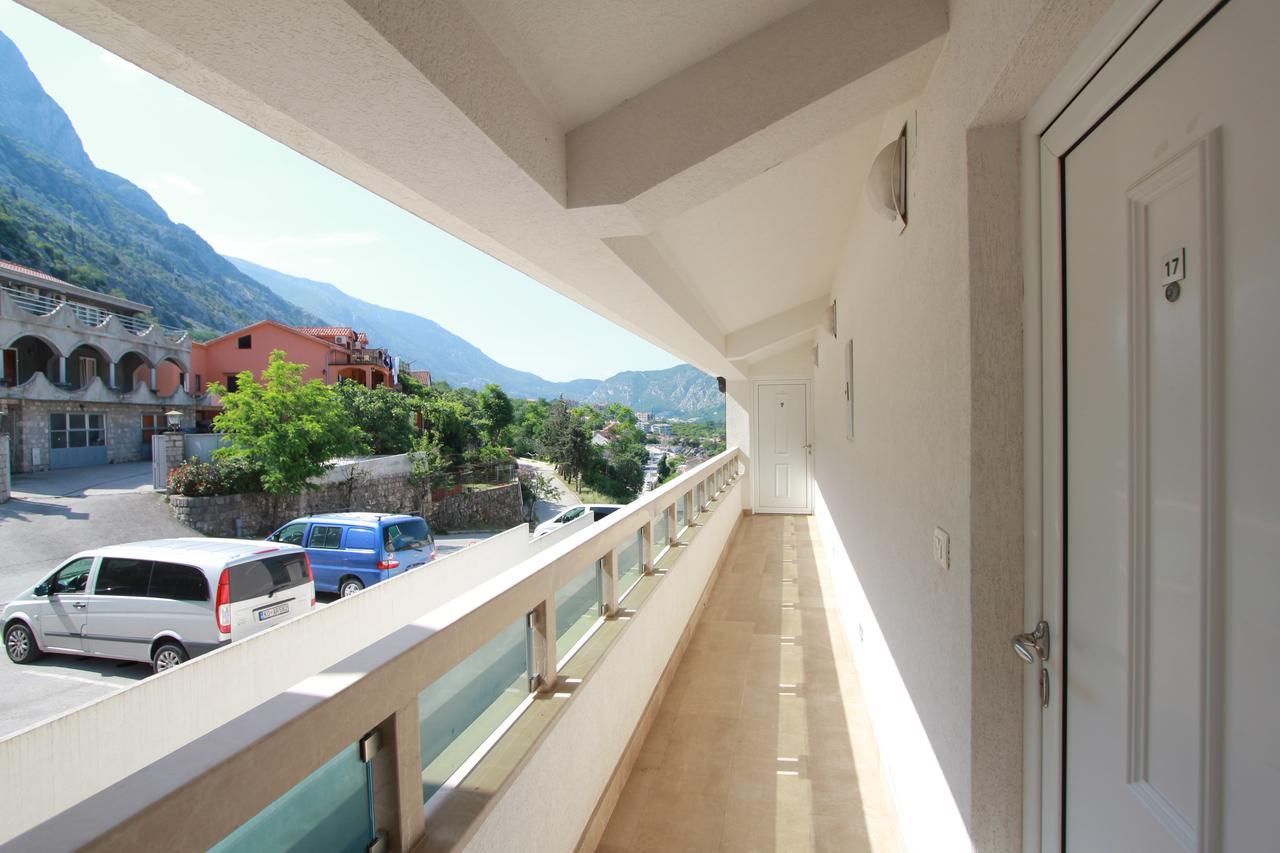 Adriatic Pearl Apartments Kotor Bagian luar foto